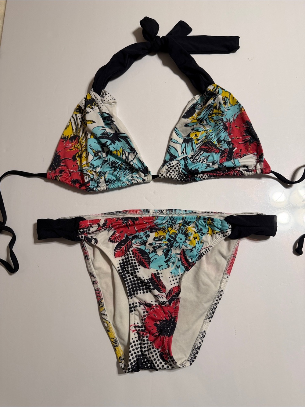 JETS by Jessika Allen Tropical Print Two Piece Halter Triangle Bikini Set. NWOT